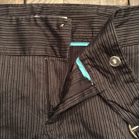 Candies capri pants size 7. - Picture 14 of 14